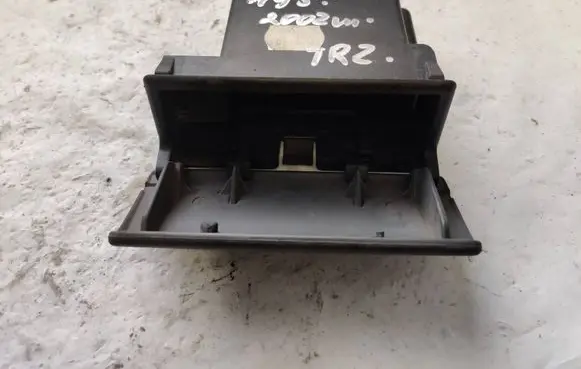 Ford Transit Car ashtray YC1XV04810