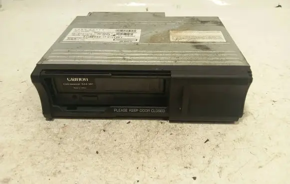 Land Rover Range Rover L322 CD/DVD changer XQE500202 286630602 0085492