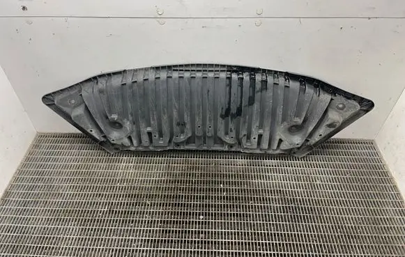 Mercedes-Benz C W204 Front bumper skid plate/under tray A2045200723