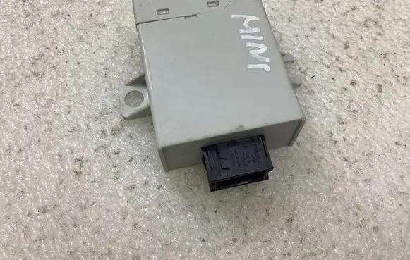 Mini Cooper Countryman R60 Wing mirror control module 9177975 10004150 110187