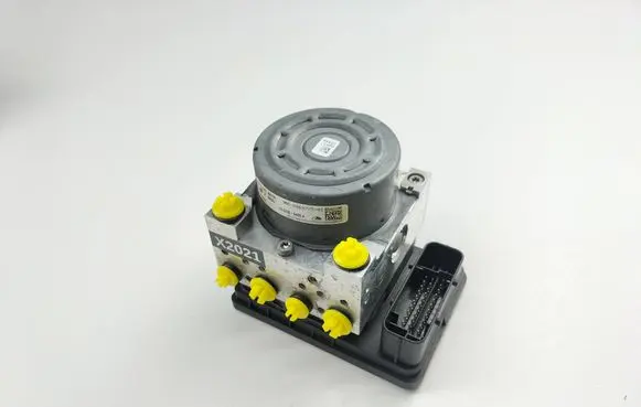 BMW 3 F30 F35 F31 ABS Pump 6869725 10022004094 6869726