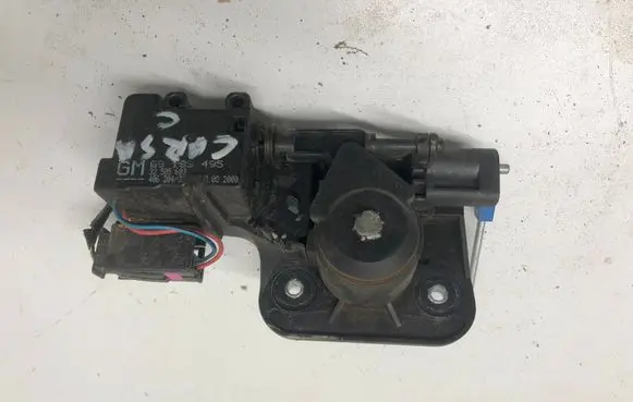 Opel Corsa C Tailgate exterior lock 90534783 90534785 90534784