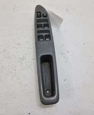 Toyota Avensis Verso Electric window control switch 8404044030