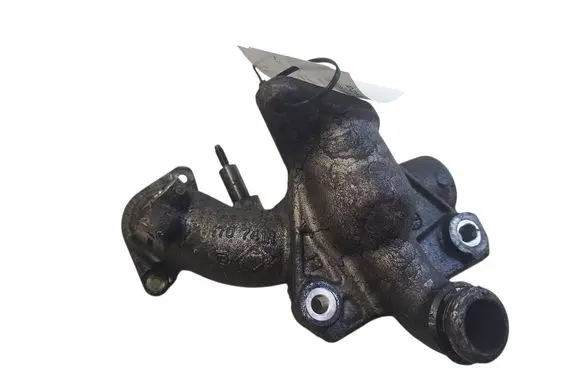 Nissan Qashqai EGR valve line/pipe/hose 170741R