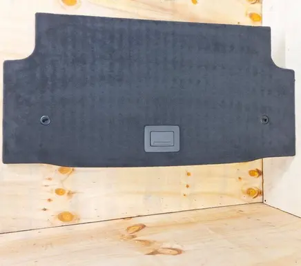 Trunk/boot floor carpet liner