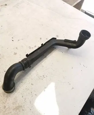 Volkswagen Golf IV Intercooler hose/pipe 1J0145762A