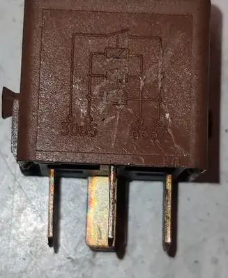 BMW 3 E36 Other relay 1388729 23134J5331C8