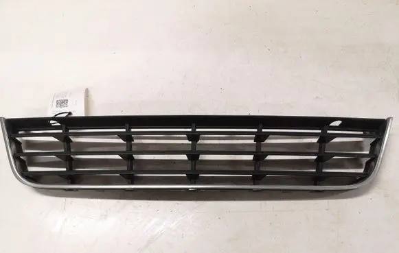 Volkswagen PASSAT B6 Front bumper lower grill 3C0853677 3C0853101 K000322