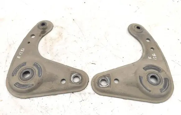 Renault Laguna II Front subframe