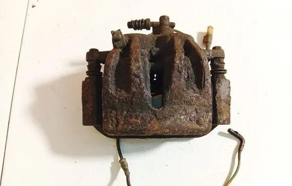Land Rover Discovery 3 - LR3 Front brake caliper 