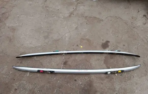Hyundai i30 Roof bar rail