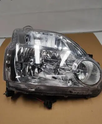 Nissan X-Trail T31 Headlight/headlamp 0821511C1R
