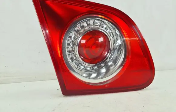 Volkswagen PASSAT B6 Tailgate rear/tail lights 3C5945093E