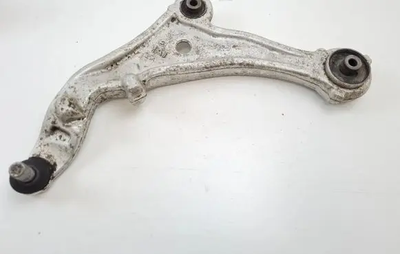Nissan Murano Z51 Front lower control arm/wishbone L1AT
