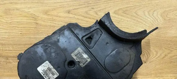 Volvo V70 Timing belt guard (cover) 8631627