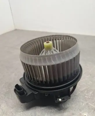 Toyota Auris 150 Heater fan/blower AV2727008103
