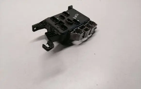 Ford Mondeo Mk III Comfort/convenience module 1S7T14A073AE 0L223186