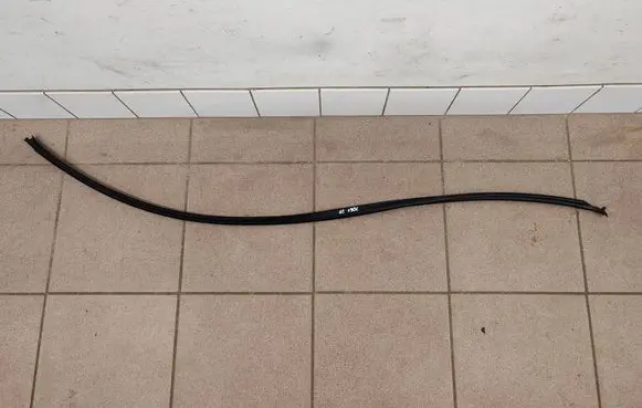 Peugeot 206+ Front door rubber seal 