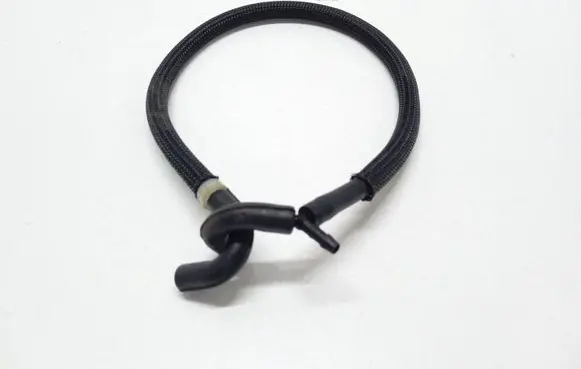 Mercedes-Benz C W204 Engine coolant pipe/hose