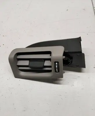 Volvo XC60 Dashboard side air vent grill/cover trim 30671770 ETRBA
