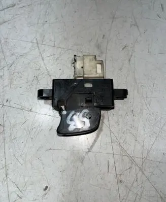 Nissan Almera Tino Electric window control switch