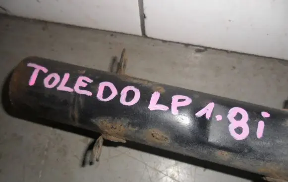 Seat Toledo II (1M) Front shock absorber with coil spring