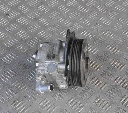 Land Rover Discovery 4 - LR4 Power steering pump AH223A696AB