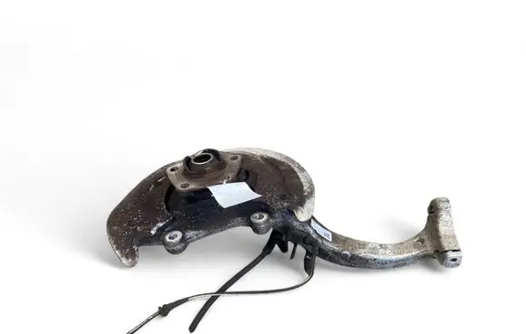 Front wheel hub