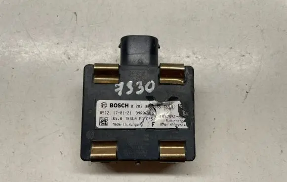 Tesla Model S Distronic sensor radar 0203300565 105755100
