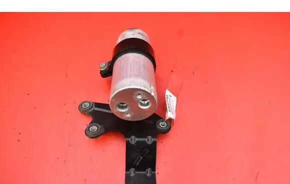 Air conditioning (A/C) pipe/hose