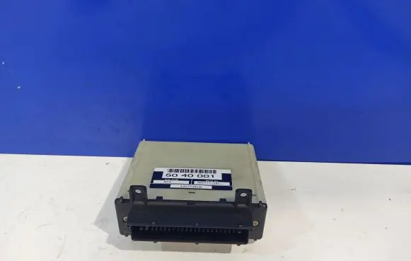 Saab 9-5 Central body control module 5040001 5266267
