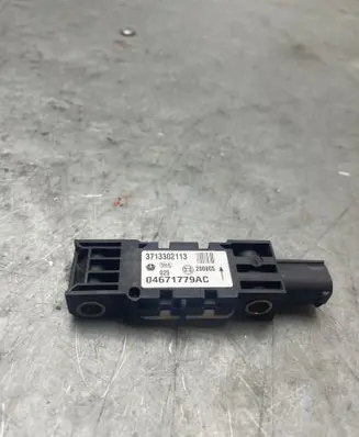 Chrysler 300 - 300C Airbag deployment crash/impact sensor 04671779AC 3713302113 200805