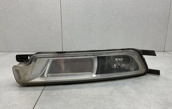 Volkswagen PASSAT B8 Front fog light 3G0941661G
