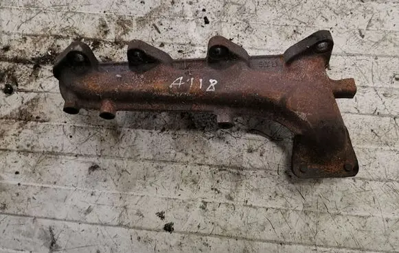Toyota Avensis T220 Exhaust manifold NOCODE