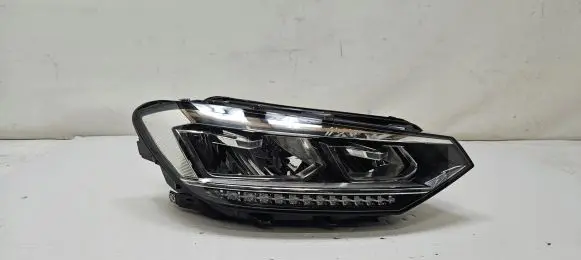Volkswagen Touran III Headlight/headlamp 5TB941036B