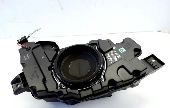 Hyundai Santa Fe Subwoofer speaker 96380S1110