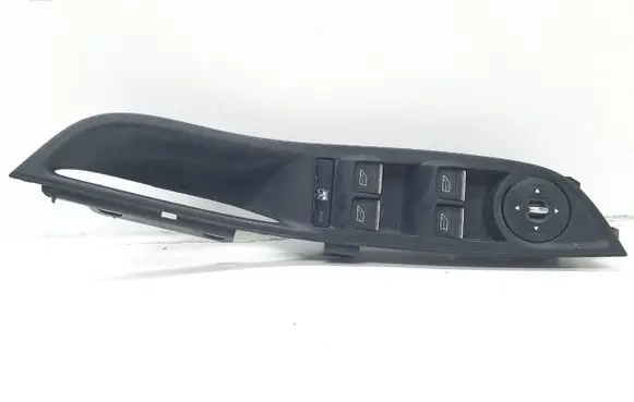 Ford Focus Quarter vent window switch AM5T14A132AA