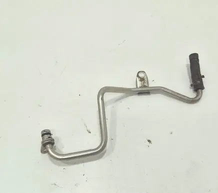 Volkswagen Touran I Coolant pipe/hose 