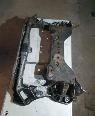 Mercedes-Benz C W203 Front subframe 2036280457