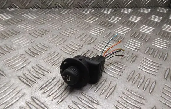 Ford Mondeo MK II Wing mirror switch 93BG17B676BA