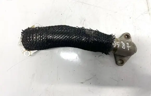 Ford Grand C-MAX EGR valve line/pipe/hose 9674950180