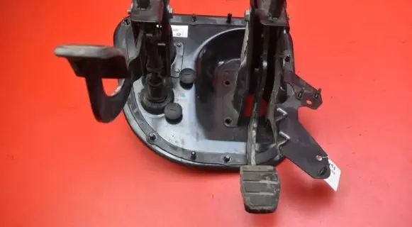 Renault Master II Accelerator throttle pedal 8200197389