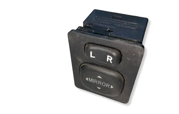 Toyota Auris E180 Wing mirror switch 183640