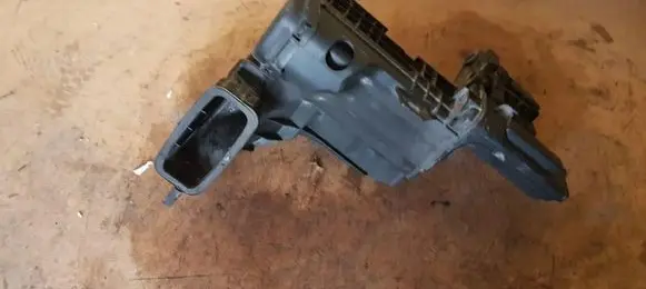Intake resonator