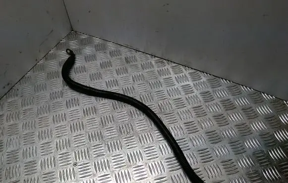 Nissan Pathfinder R51 Positive cable (battery)