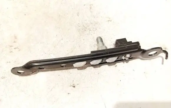 Toyota Avensis T270 Seat belt adjustment rail 