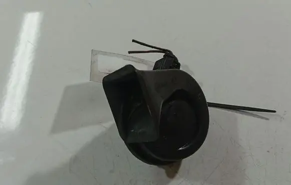 Skoda Superb B5 (3U) Horn signal 001157