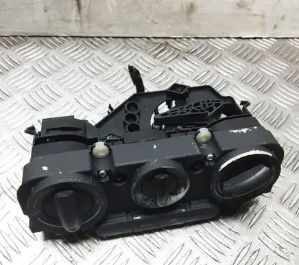 Audi A3 S3 8P Interior fan control switch 