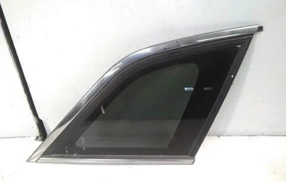 Opel Antara Rear side window P96660069