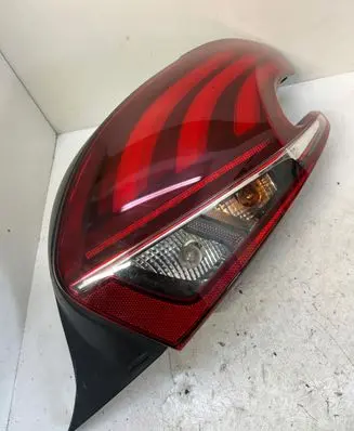 Peugeot 208 Rear/tail lights 9810430580